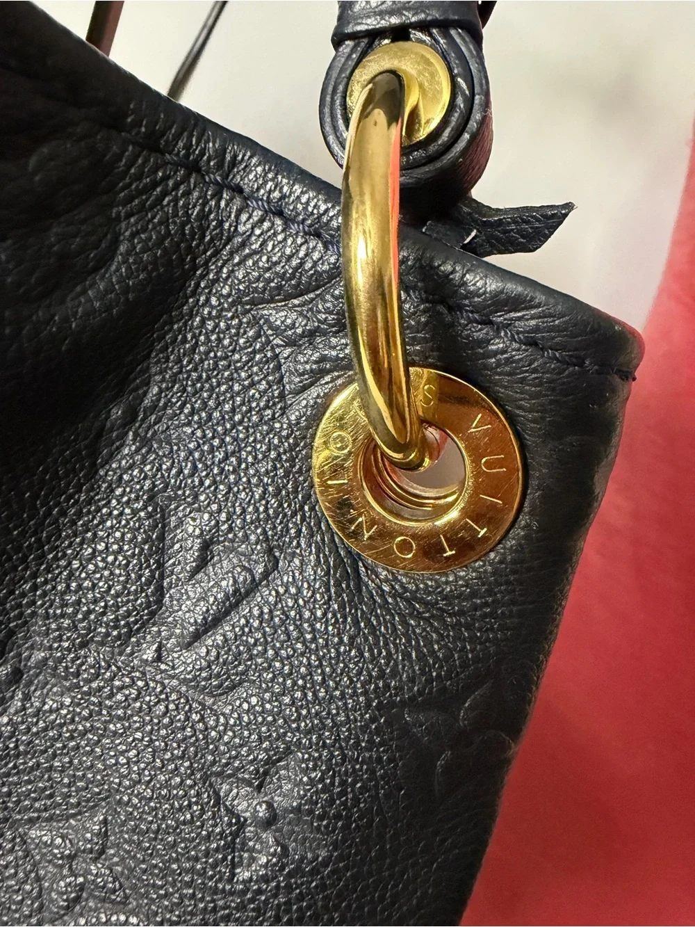 LOUIS VUITTON MONOGRAM EMPREINTE ARTSY MM – NAVY